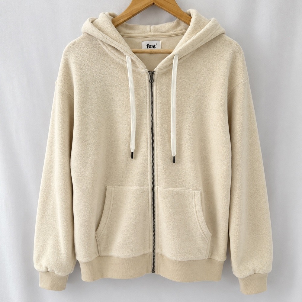 FEAT Cream Zip-Up Hoodie – Cozy Fleece Jacket